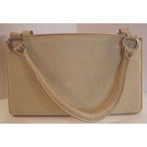 Miche Classic Cream Base Bag. Retired 2-Cream 15.5" Handles 4 Carabiners